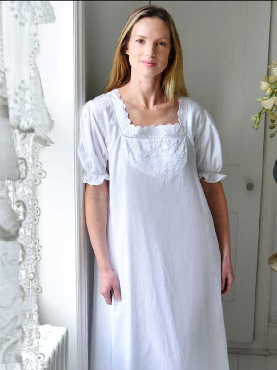 Audrey White Cotton Nightdress Size 12-16 – Classic Cotton