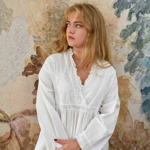 Tabitha Long Sleeved Nightdress   Size:  12-16