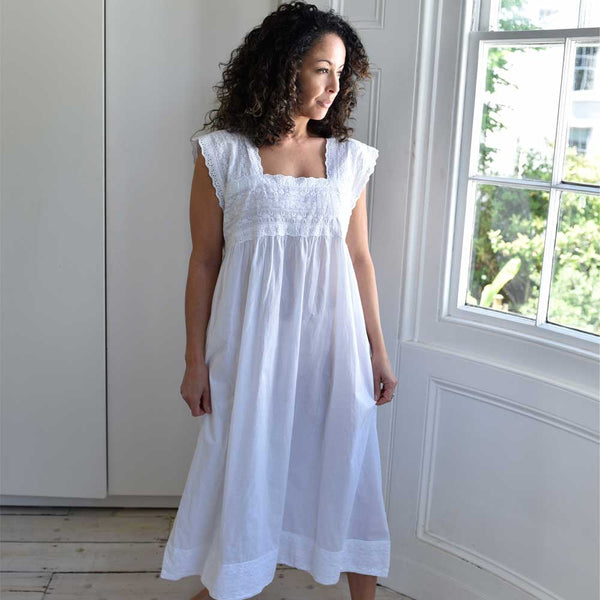 Pearl Cotton Nightdress  Size.