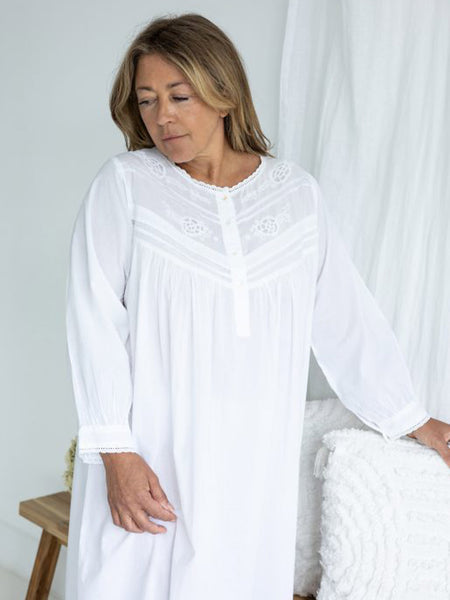 Yoke Cotton Nightdress 14-22 / 24-34